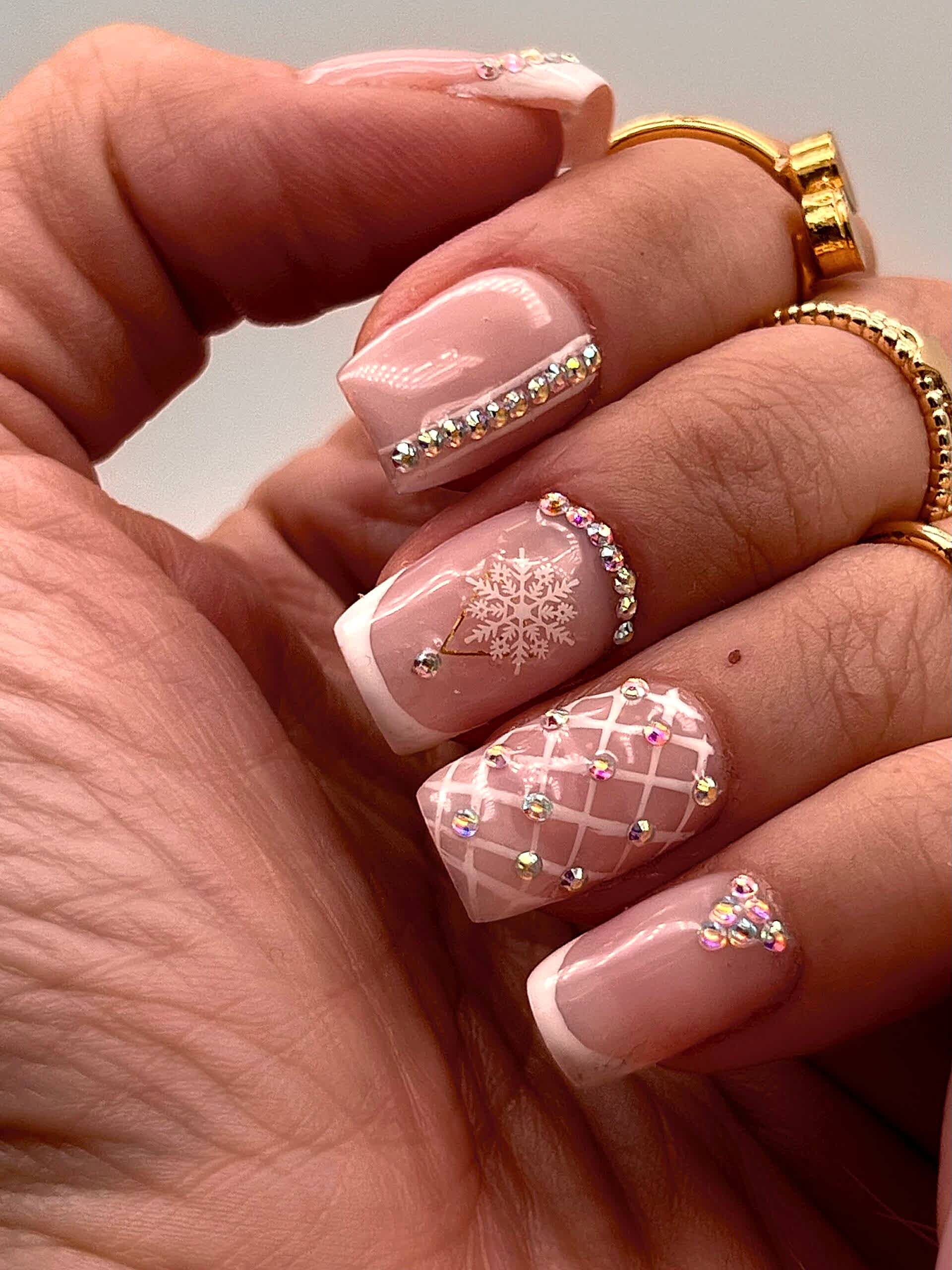 ataşehir uzman french manikür