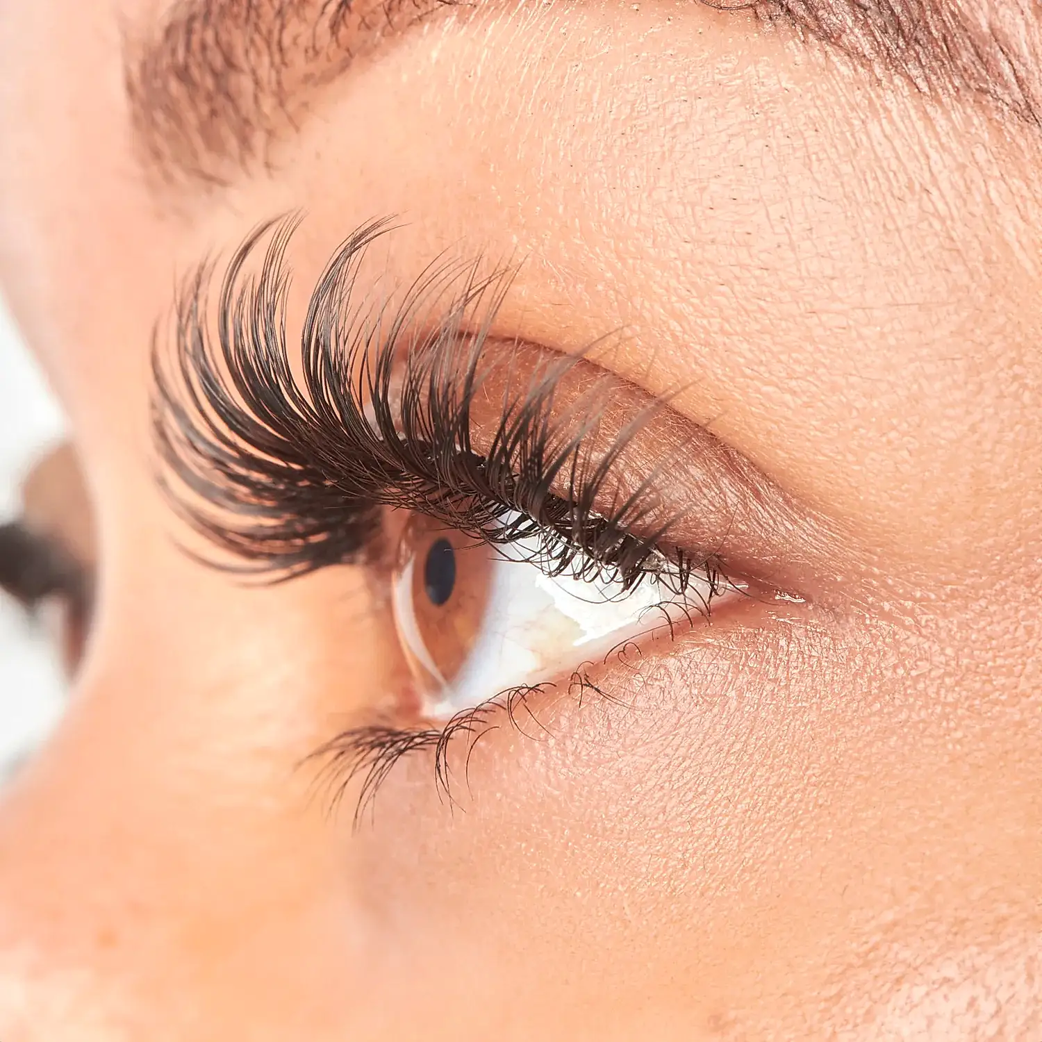 İpek Kirpik İle İlgili Bilinen Yanlışlar