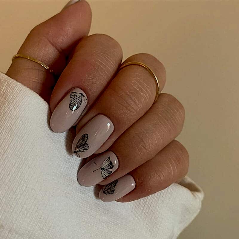 Ümraniye Jel Tırnak: Kalıcı Güzellik ve Profesyonel Dokunuş